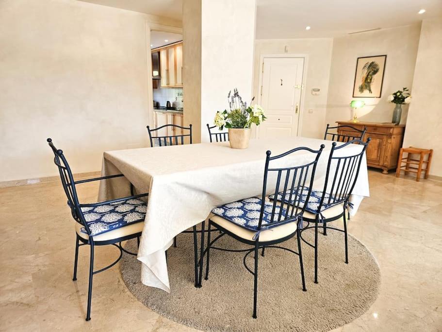 Spacious In Rio Real Apartment Marbella
