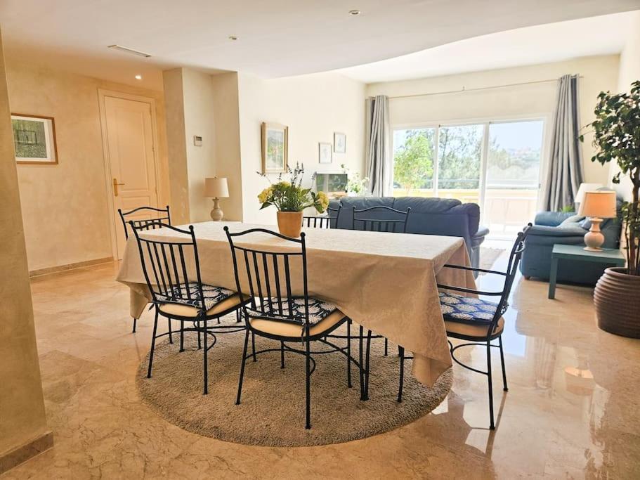 Spacious In Rio Real Apartment Marbella