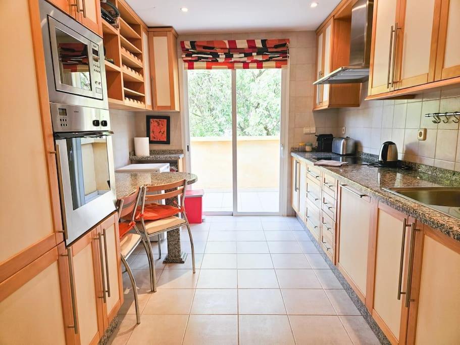Apartment Spacious In Rio Real *